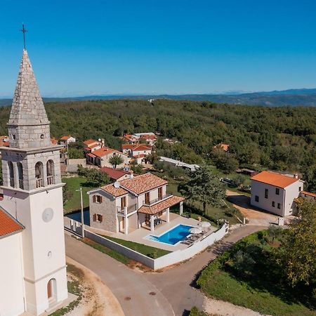 Villa Atop The Village With Stunning View Vižinada Exterior foto