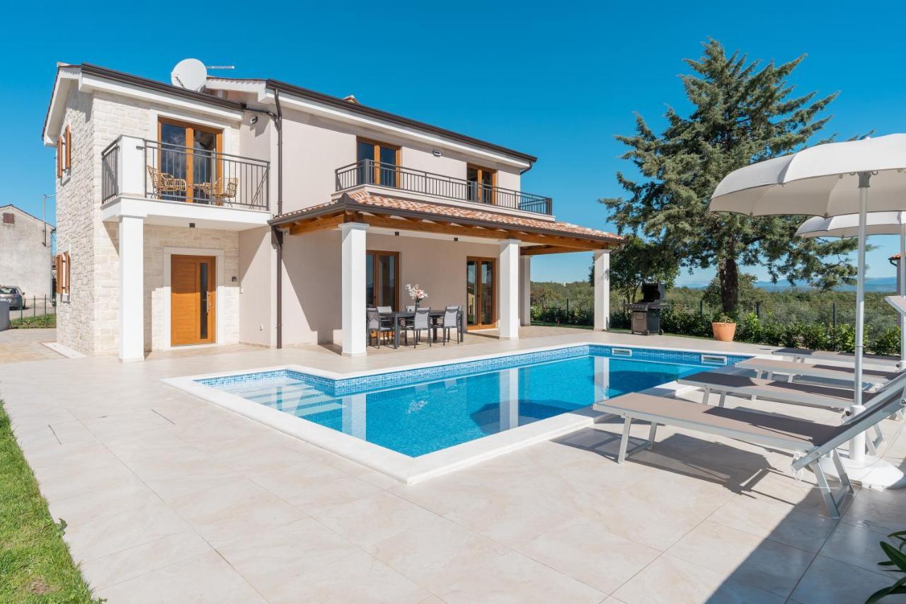 Villa Atop The Village With Stunning View Vižinada Exterior foto