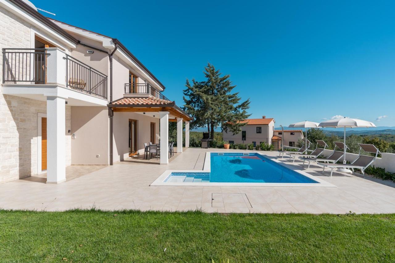 Villa Atop The Village With Stunning View Vižinada Exterior foto