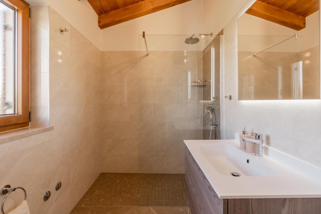 Villa Atop The Village With Stunning View Vižinada Exterior foto