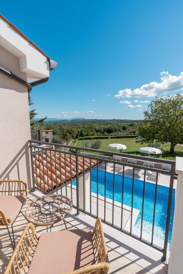 Villa Atop The Village With Stunning View Vižinada Exterior foto