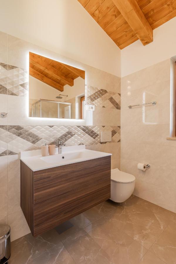 Villa Atop The Village With Stunning View Vižinada Exterior foto