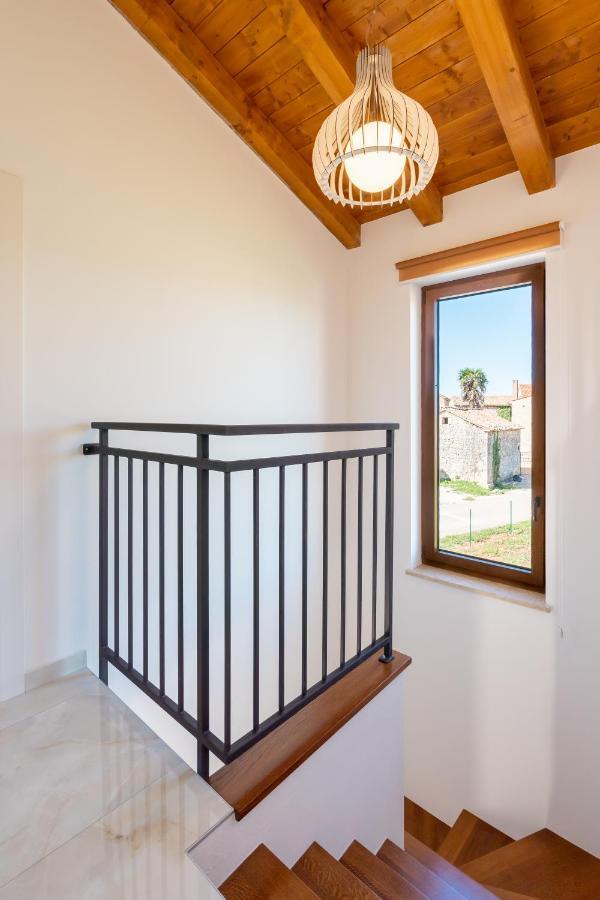 Villa Atop The Village With Stunning View Vižinada Exterior foto