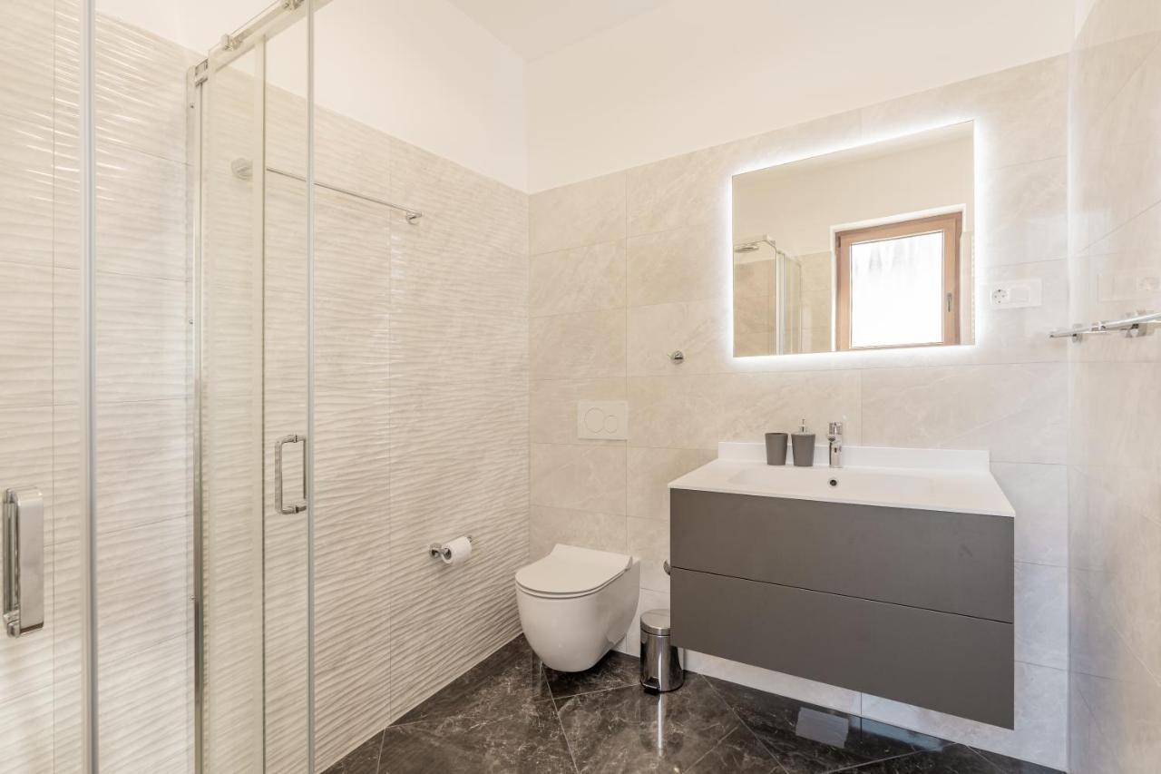Villa Atop The Village With Stunning View Vižinada Exterior foto